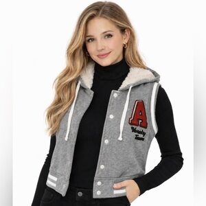 Aeropostale Cream and Gray Women Size Large Varsity Vest Y2K 1990s 2000s